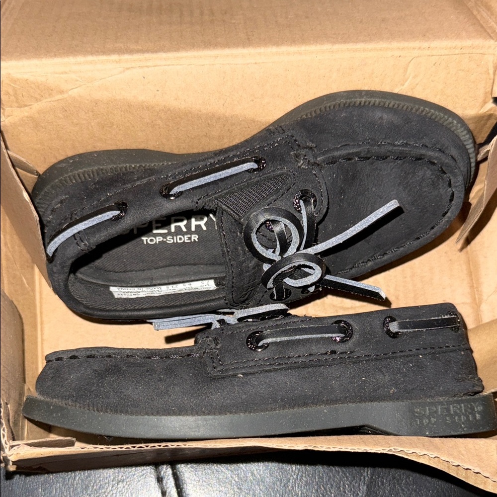 Sperry Black Leather Slip-On Shoes for Boys Size 7.5